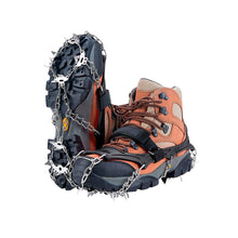 Lade das Bild in den Galerie-Viewer, HIKER Grödel - Sicherer Halt auf Schnee und Eis
