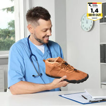 Lade das Bild in den Galerie-Viewer, OrthoThermo - schmerzlindernde, wasserabweisende &amp; gefütterte Barfußschuhe

