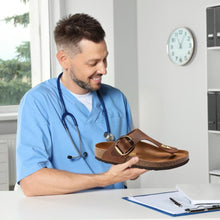 Lade das Bild in den Galerie-Viewer, NaturClogs - ergonomische, rutschfeste und schmerzlindernde Clogs - Sonderaktion 1+1 Gratis
